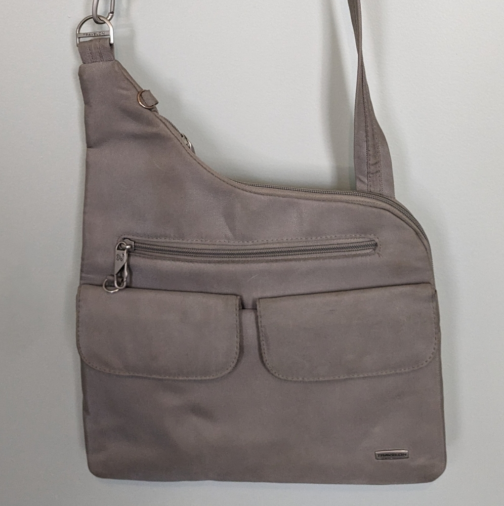 Travelon crossbody purse